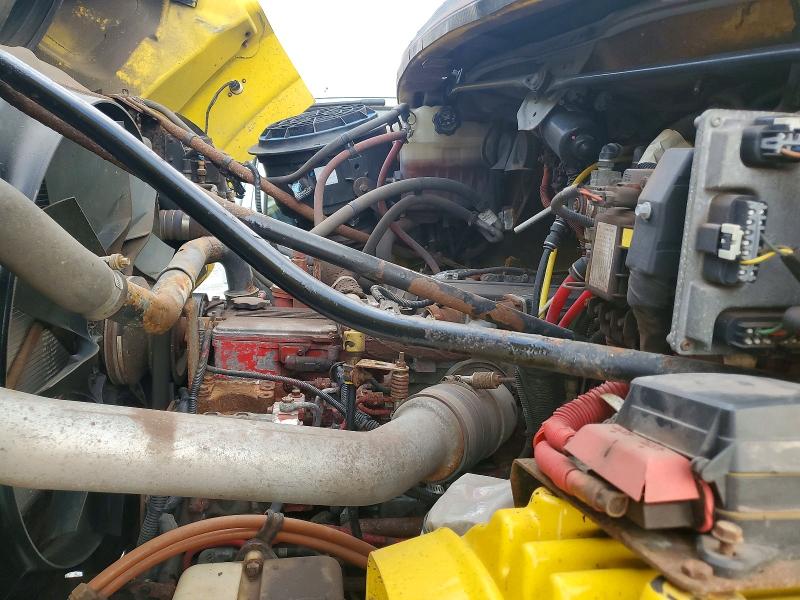 Продажа на аукционе авто 2011 Freightliner M2, vin: 1FVHC3BS1BHAY6487, номер лота: 67987306