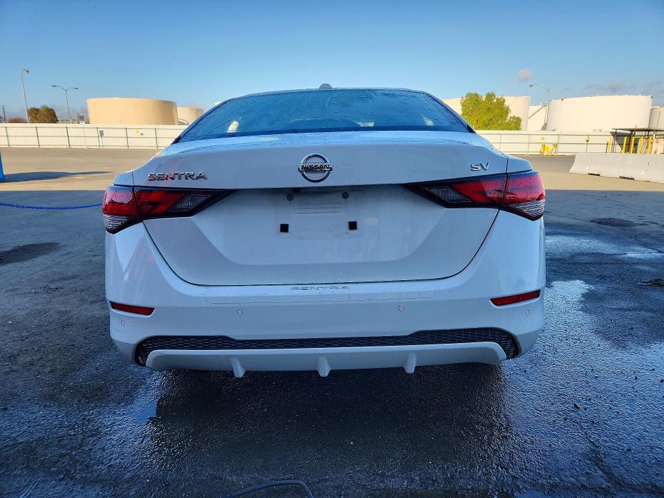 Продажа на аукционе авто 2022 Nissan Sentra, vin: 3N1AB8CV8NY236920, номер лота: 68705046