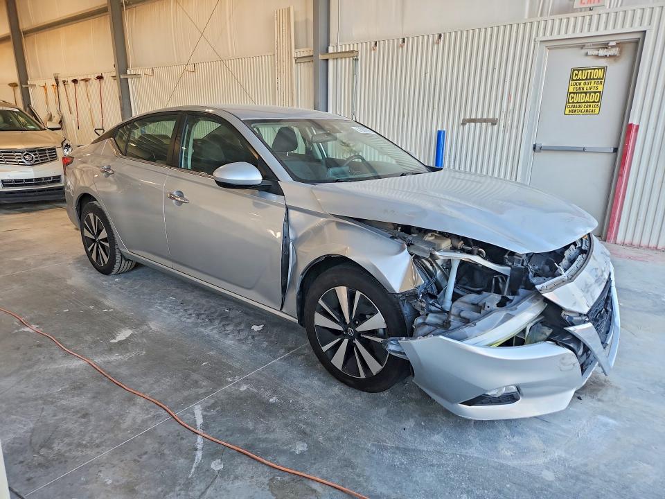 Продаж на аукціоні авто 2022 Nissan Altima, vin: 1N4BL4DW1NN361162, номер лоту: 67306286