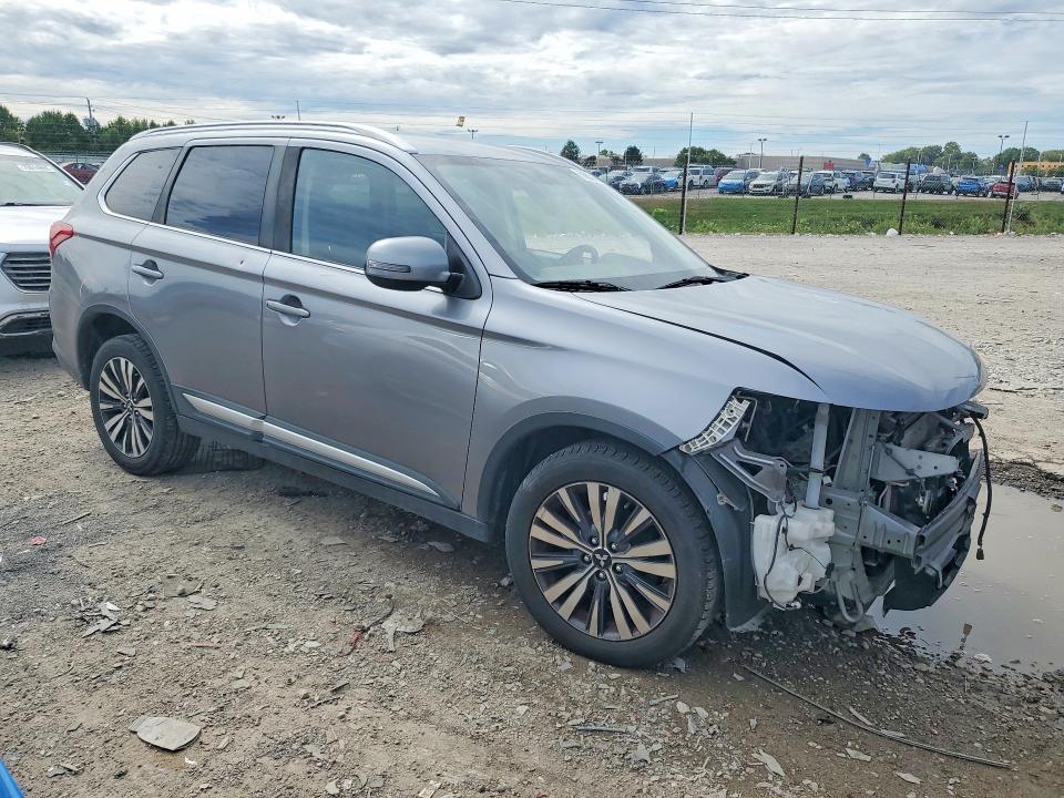 2019 Mitsubishi Outlander მანქანა იყიდება აუქციონზე, vin: JA4AD3A38KZ018967, აუქციონის ნომერი: 69903296