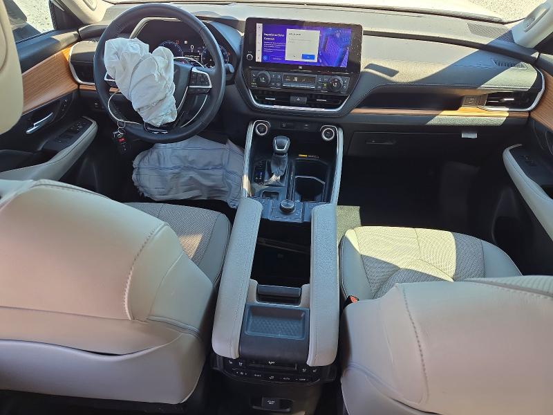 70621756 :رقم المزاد ، 5TDAAAB52SS087884 vin ، 2025 Toyota Grand Highlander مزاد بيع