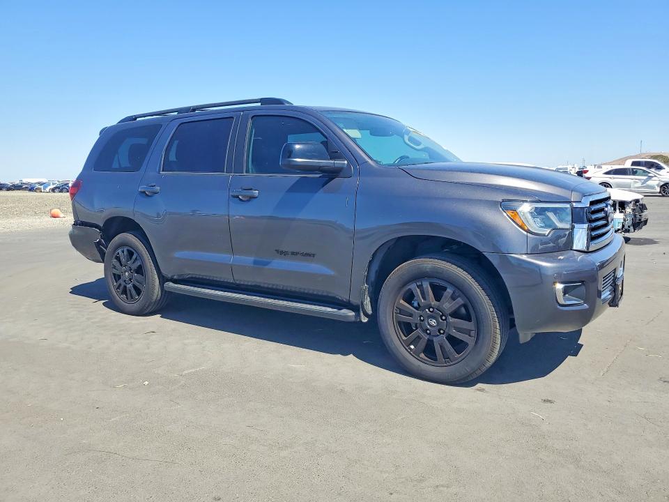 Продаж на аукціоні авто 2018 Toyota Sequoia, vin: 5TDBY5G18JS158520, номер лоту: 68102366