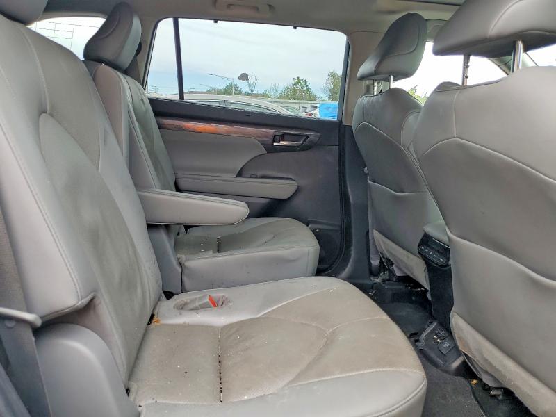Продаж на аукціоні авто 2021 Toyota Highlander Hybrid, vin: 5TDYARAH6MS506654, номер лоту: 70770546