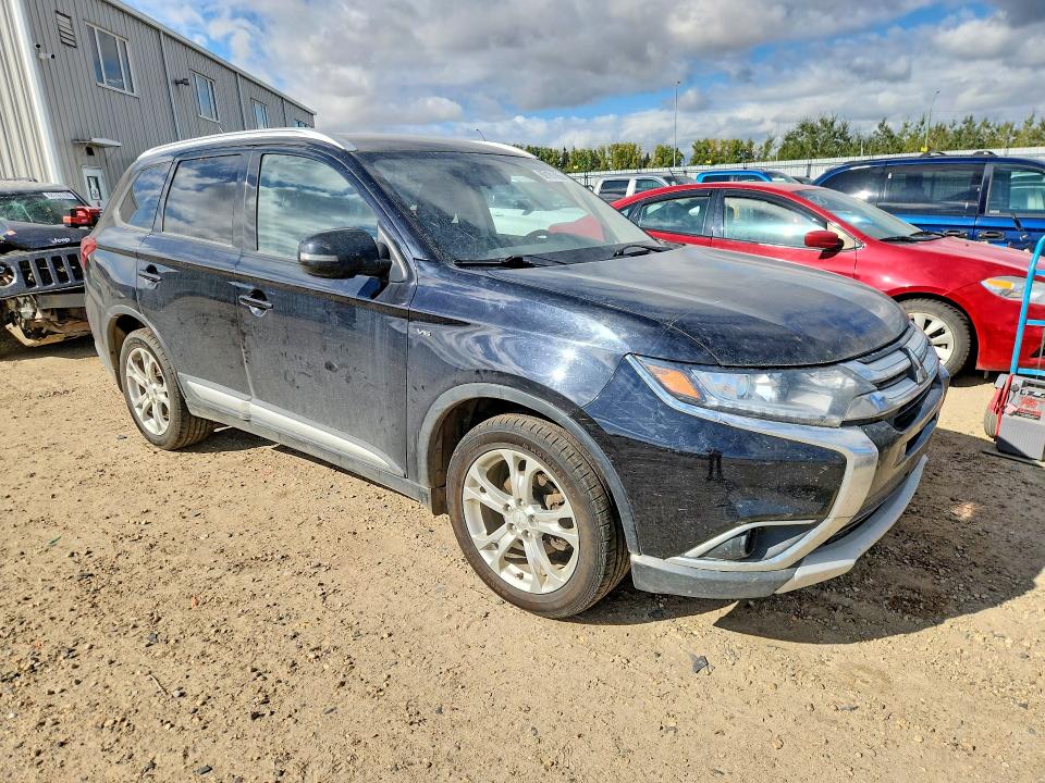 2016 Mitsubishi Outlander მანქანა იყიდება აუქციონზე, vin: JA4JZ3AX7GZ601817        , აუქციონის ნომერი: 69181456