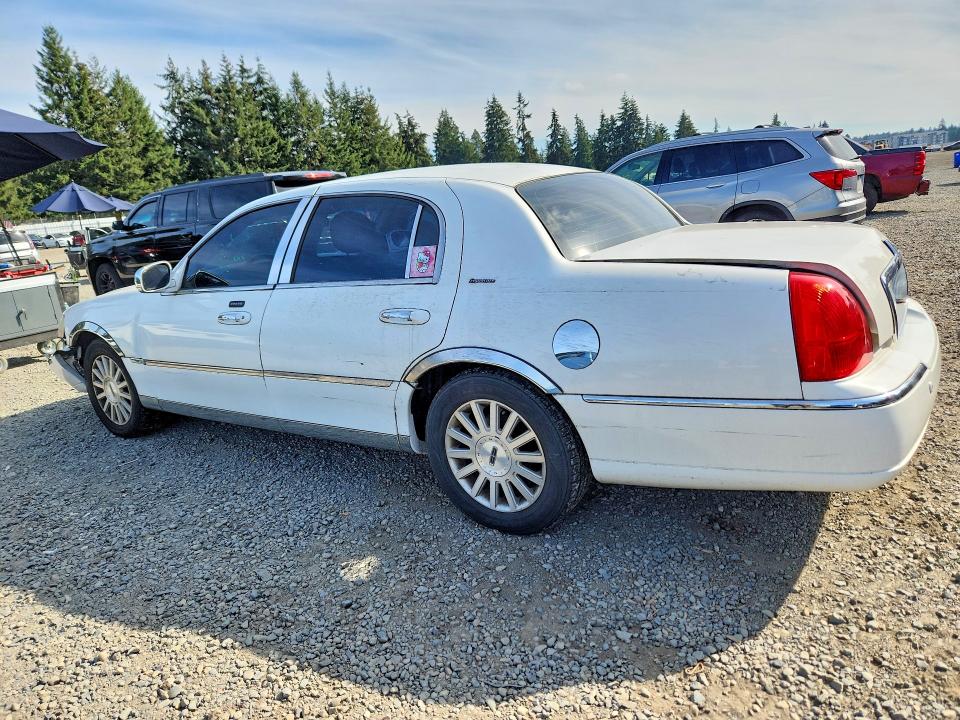 Aukcja sprzedaży 2003 Lincoln Town Car, vin: 1LNHM82W43Y661295, numer aukcji: 69160926