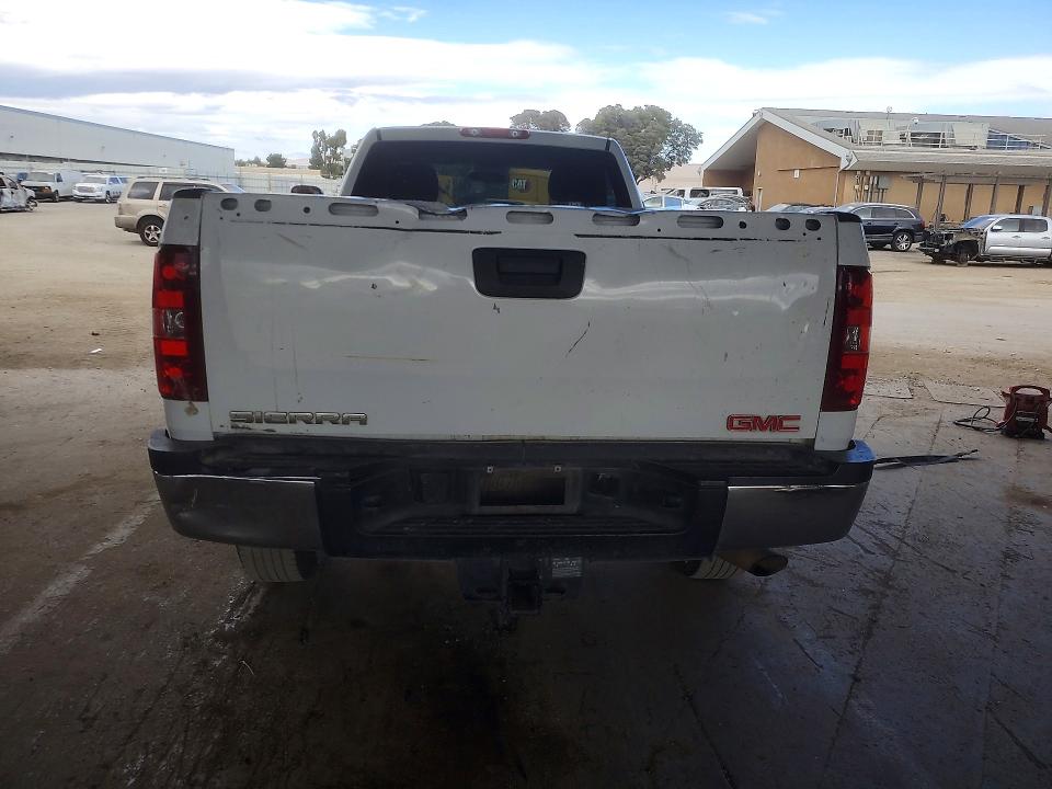 Продаж на аукціоні авто 2013 Chevrolet Silverado, vin: 1GC0CVCG4DF243133, номер лоту: 67990436