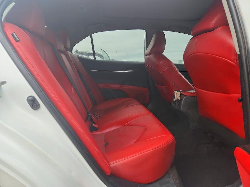 Продажа на аукционе авто 2022 Toyota Camry, vin: 4T1K61AKXNU024900, номер лота: 70510546