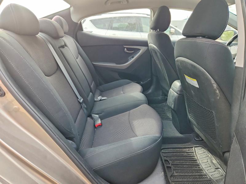 69512356 :رقم المزاد ، 5NPDH4AE7GH661789 vin ، 2016 Hyundai Elantra مزاد بيع