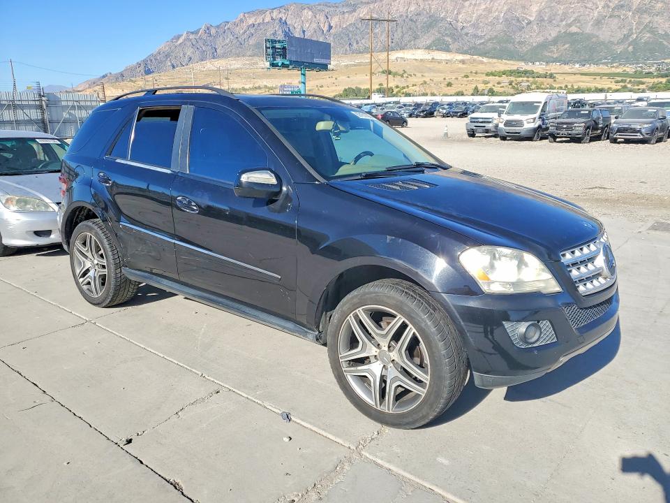 Продажа на аукционе авто 2009 Mercedes-benz Ml, vin: 4JGBB86E99A465111        , номер лота: 69151796