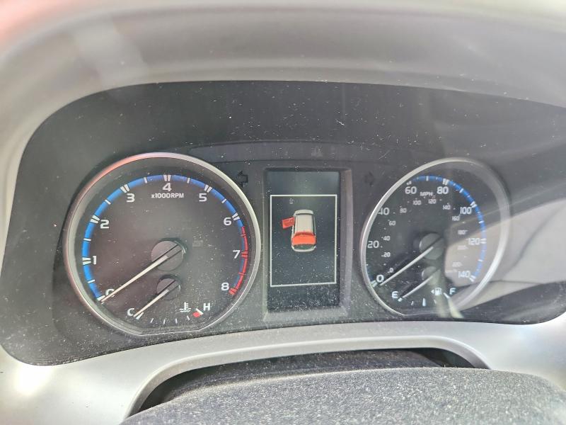 Продаж на аукціоні авто 2017 Toyota Rav4, vin: JTMRFREV3HJ116801, номер лоту: 67811306