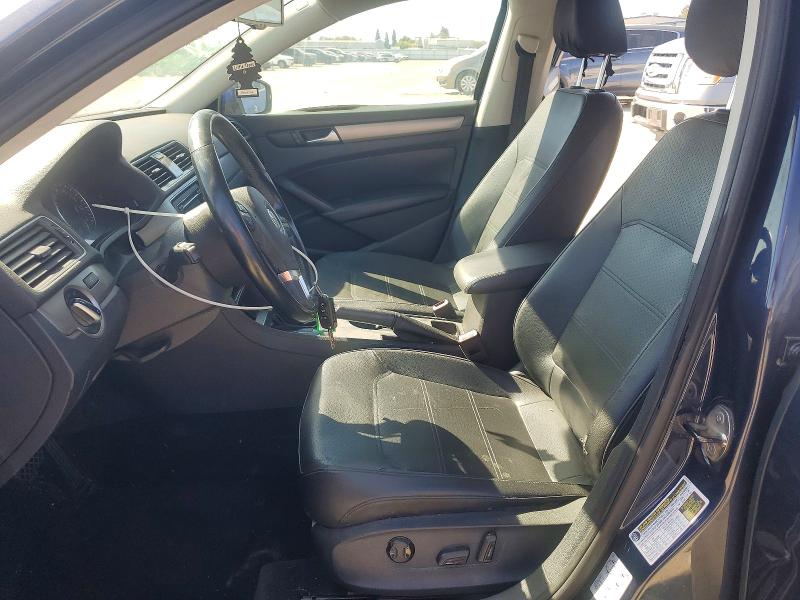 2014 Volkswagen Passat მანქანა იყიდება აუქციონზე, vin: 1VWBP7A34EC011687, აუქციონის ნომერი: 71388126
