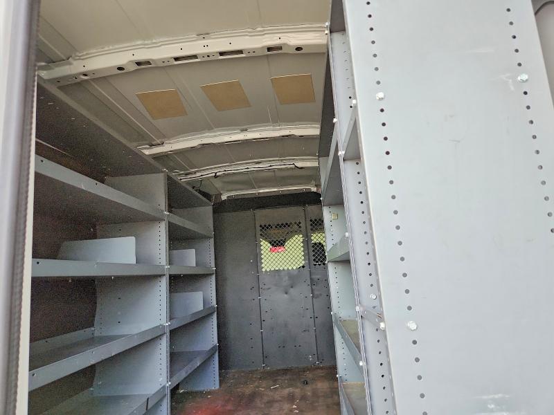 70648256 :رقم المزاد ، 1FTBR2C83LKA16102 vin ، 2020 Ford Transit مزاد بيع