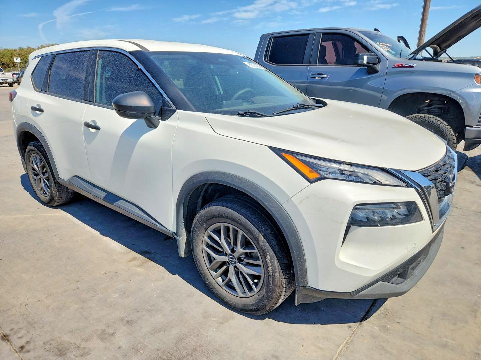 69520256 :رقم المزاد ، 5N1BT3AAXPC778190 vin ، 2023 Nissan Rogue مزاد بيع