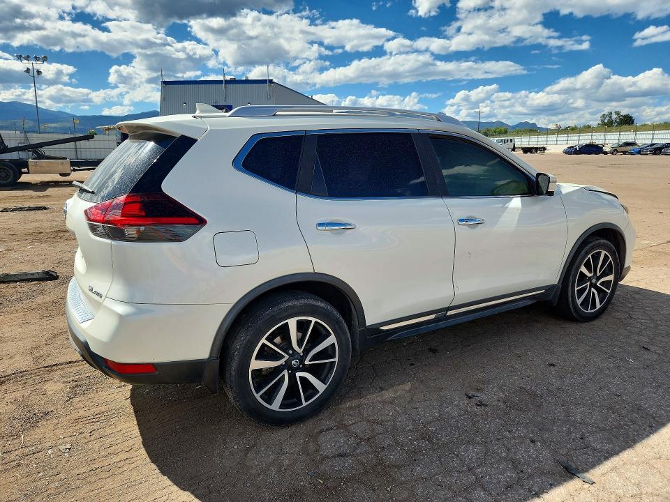 Продажа на аукционе авто 2018 Nissan Rogue, vin: JN8AT2MV9JW317999, номер лота: 67304126