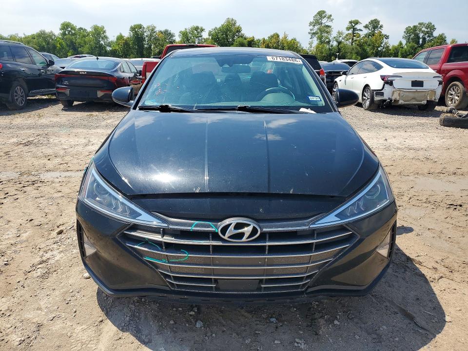 2020 Hyundai Elantra მანქანა იყიდება აუქციონზე, vin: 5NPD84LF5LH580323, აუქციონის ნომერი: 67183486