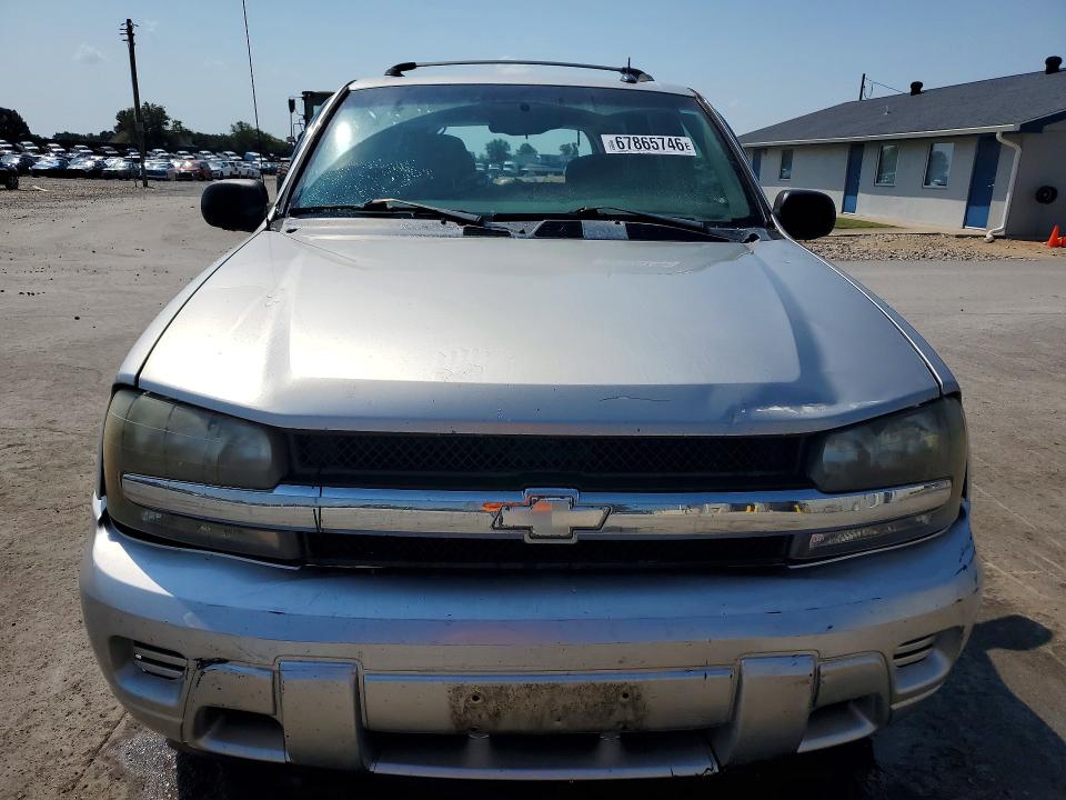 67865746 :رقم المزاد ، 1GNDS13S152141855 vin ، 2005 Chevrolet Trailblazer مزاد بيع