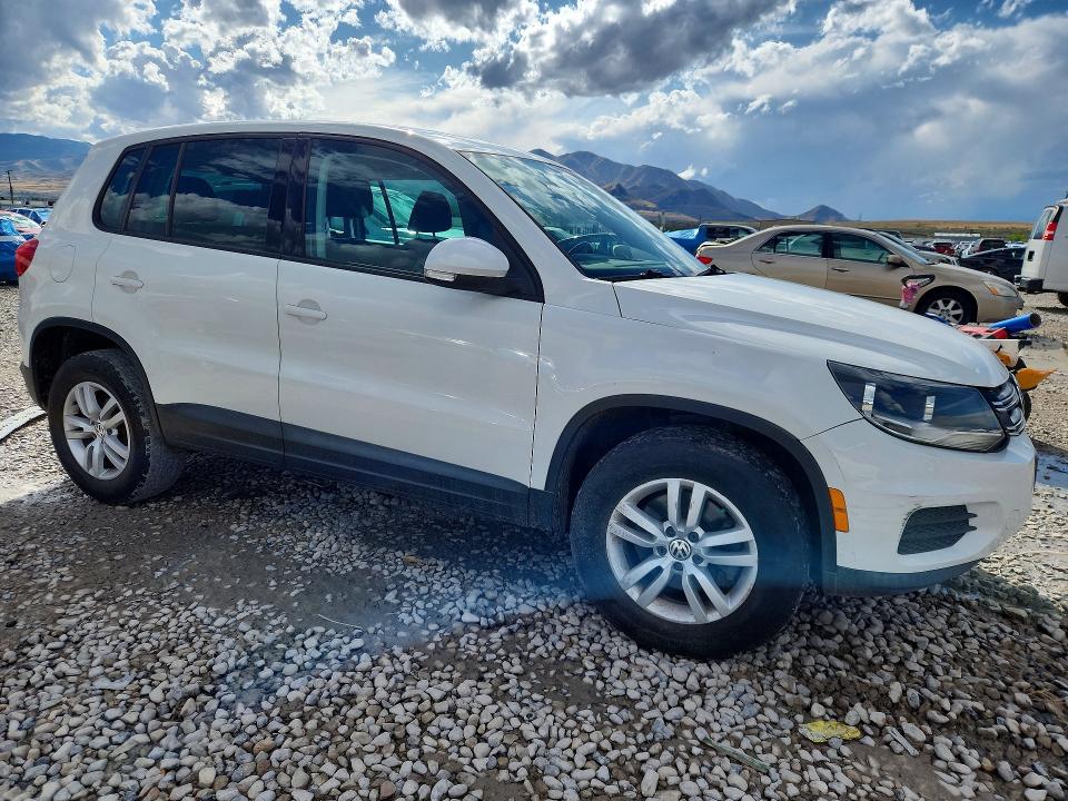 Aukcja sprzedaży 2013 Volkswagen Tiguan, vin: WVGAV7AX8DW504241, numer aukcji: 69974346
