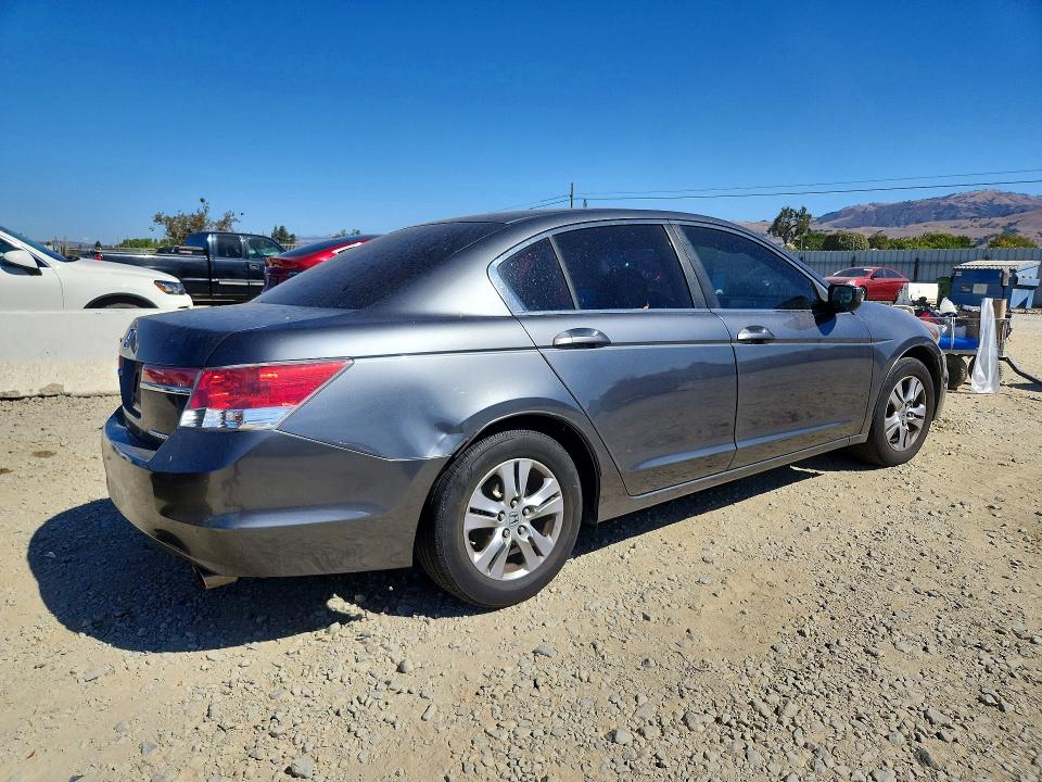 67878756 :رقم المزاد ، 1HGCP2F6XBA011330 vin ، 2011 Honda Accord مزاد بيع