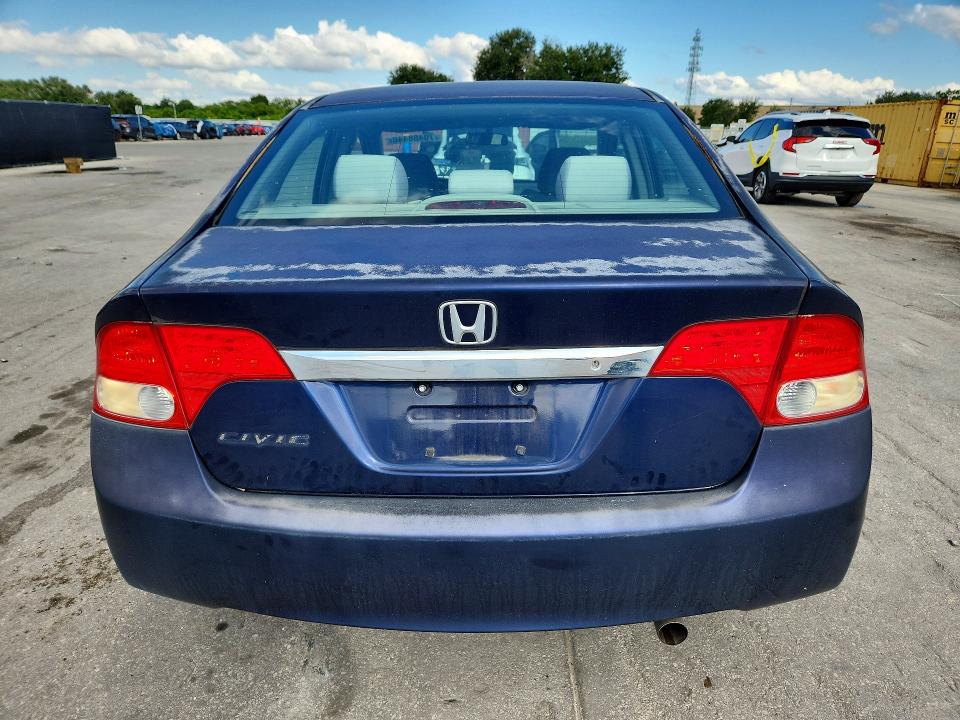 70488446 :رقم المزاد ، 19XFA1F56AE012422 vin ، 2010 Honda Civic مزاد بيع