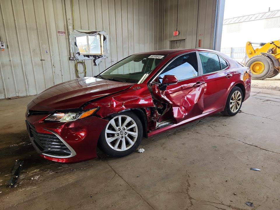 2021 Toyota Camry მანქანა იყიდება აუქციონზე, vin: 4T1R11AK2MU577195, აუქციონის ნომერი: 68398646
