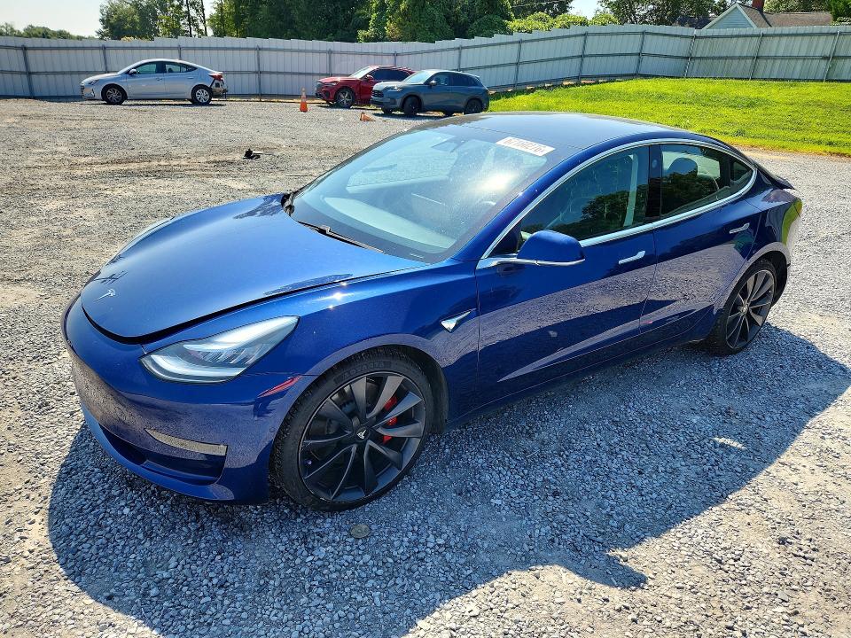67160276 :رقم المزاد ، 5YJ3E1EC3LF623805 vin ، 2020 Tesla Model 3 مزاد بيع