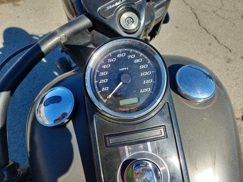 67194186 :رقم المزاد ، 1HD1KVC35JB624821 vin ، 2018 Harley-davidson Flhrxs مزاد بيع