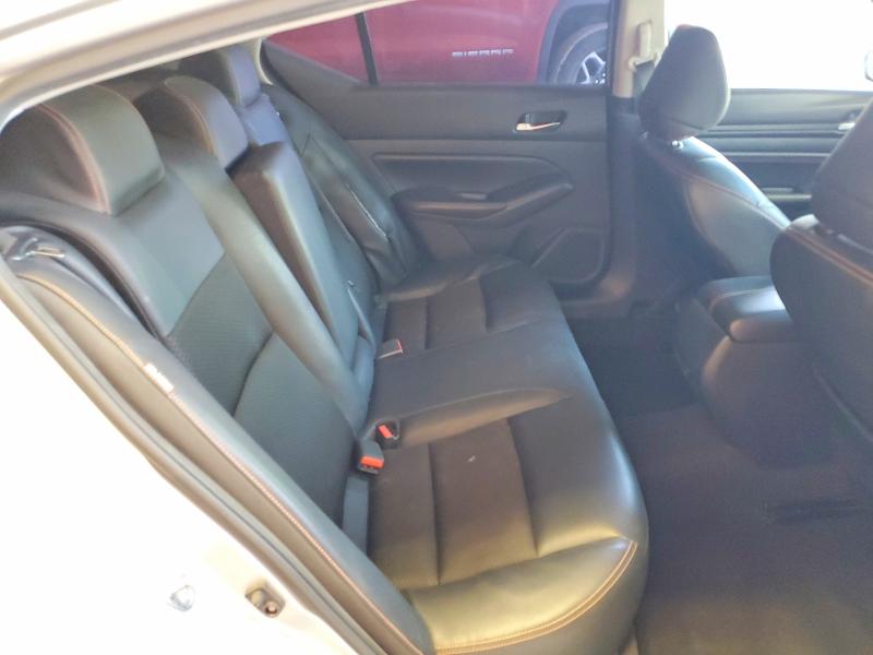 68392106 :رقم المزاد ، 1N4BL4CV3MN335816 vin ، 2021 Nissan Altima مزاد بيع