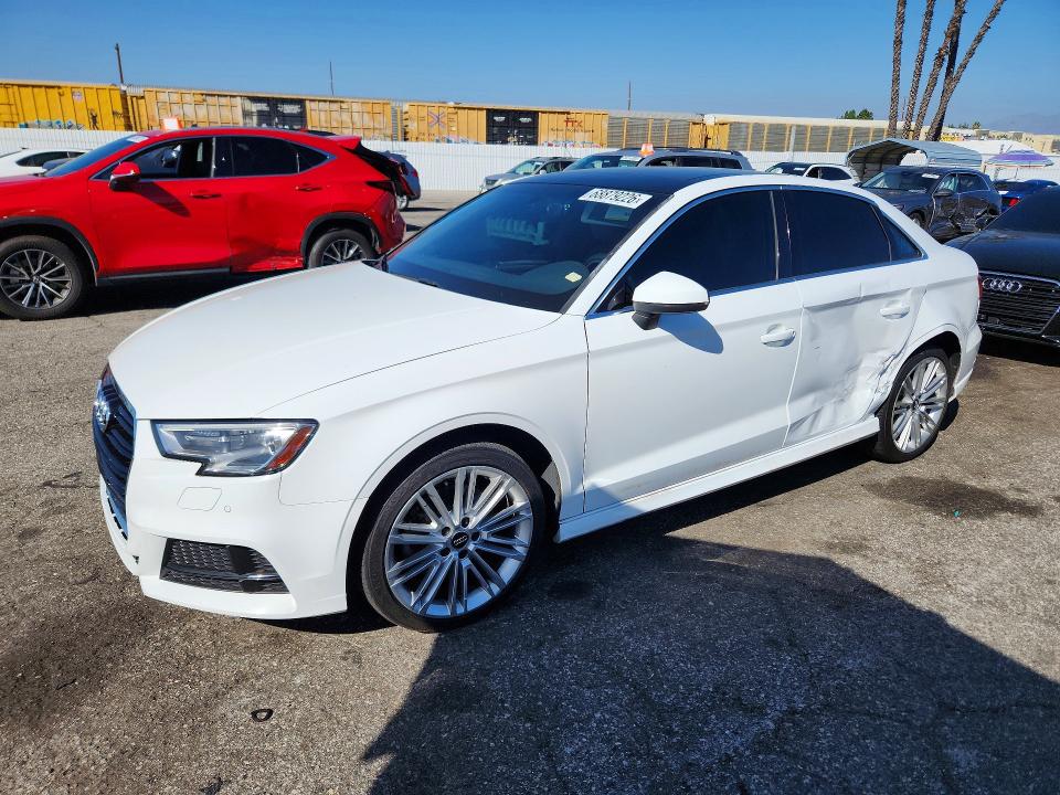 2017 Audi A3 მანქანა იყიდება აუქციონზე, vin: WAUGUGFF8H1067777, აუქციონის ნომერი: 68879226