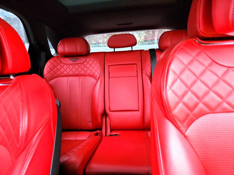 2018 Bentley Bentayga მანქანა იყიდება აუქციონზე, vin: SJAAC2ZV8JC020729, აუქციონის ნომერი: 67477456