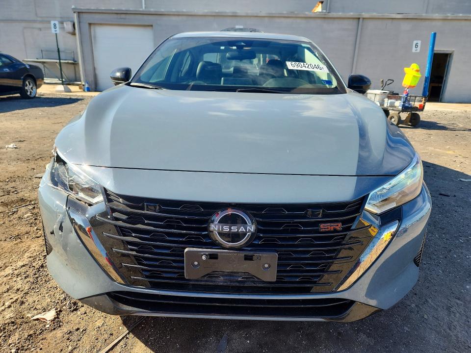 Продажа на аукционе авто 2024 Nissan Sentra, vin: 3N1AB8DV7RY293470, номер лота: 69042046