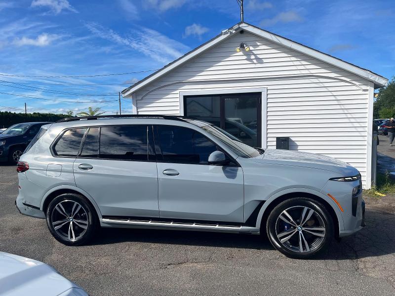 70070966 :رقم المزاد ، 5UX23EM05R9S83624 vin ، 2024 Bmw X7 مزاد بيع