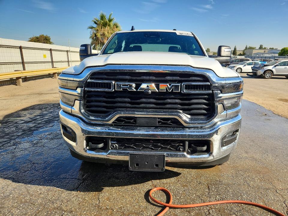 67506546 :رقم المزاد ، 3C6UR5DJ8TG327616 vin ، 2026 Ram 2500 مزاد بيع