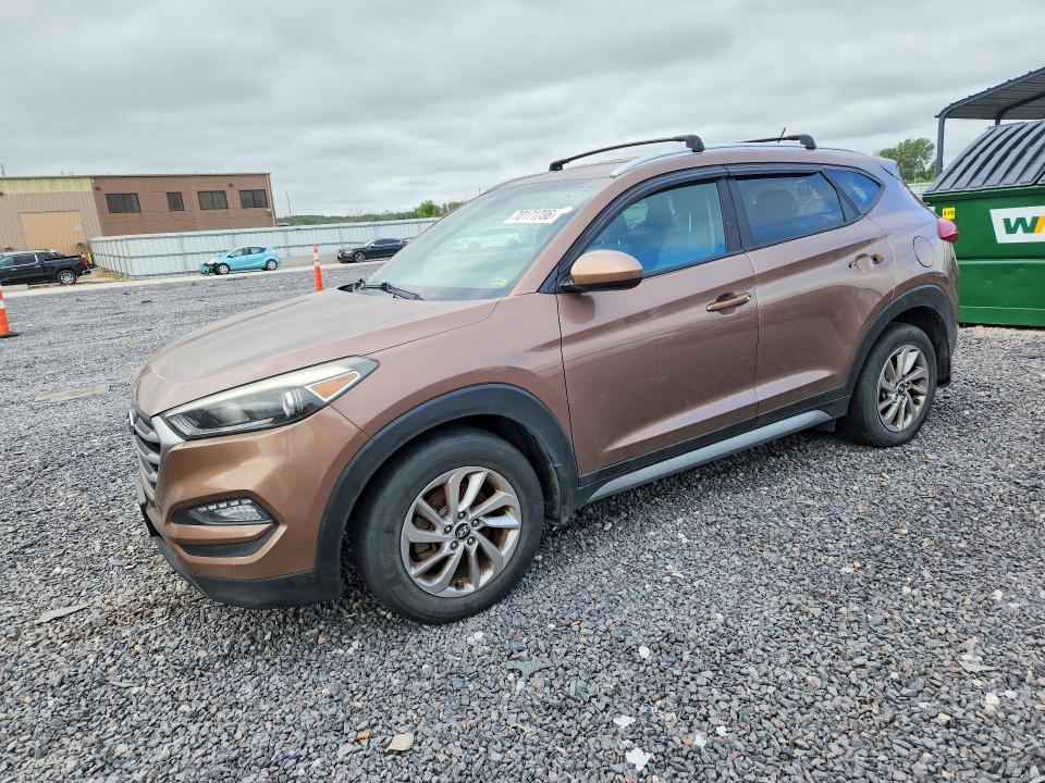 70171706 :رقم المزاد ، KM8J3CA47HU317160 vin ، 2017 Hyundai Tucson مزاد بيع
