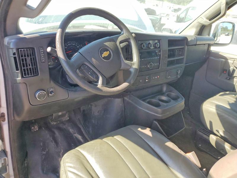 68003966 :رقم المزاد ، 1GCWGAFF7H1351727 vin ، 2017 Chevrolet Express G2500 مزاد بيع
