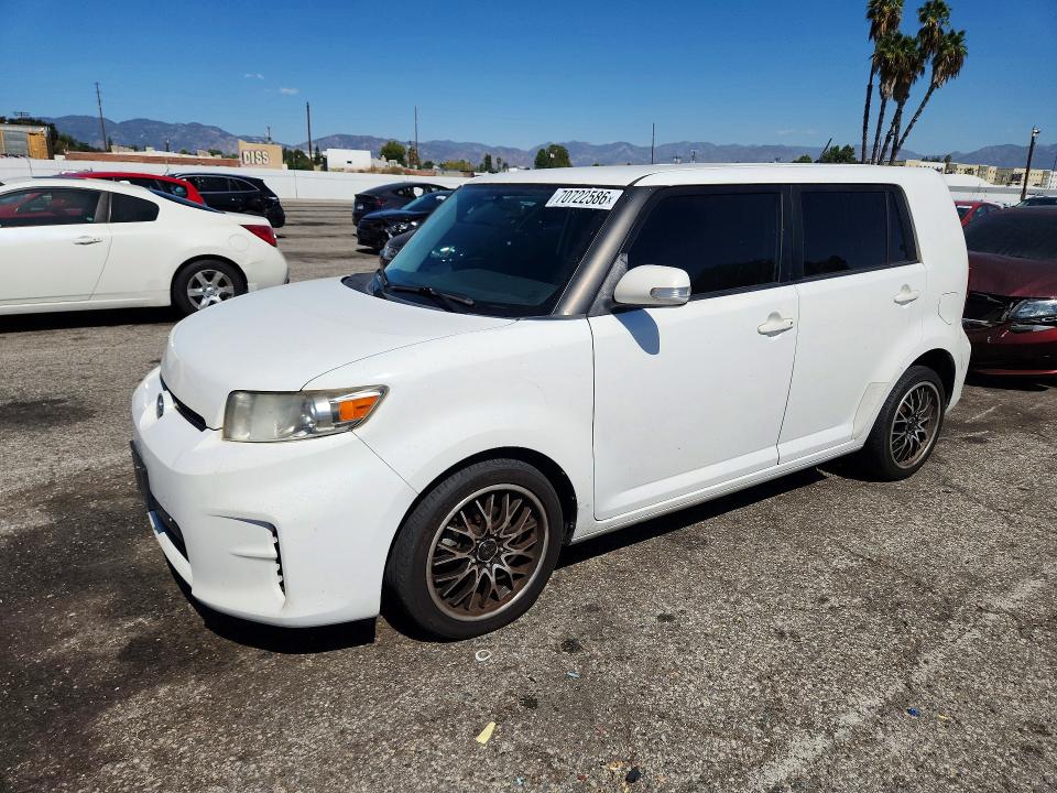 70722586 :رقم المزاد ، JTLZE4FE1FJ081634 vin ، 2015 Scion Xb مزاد بيع