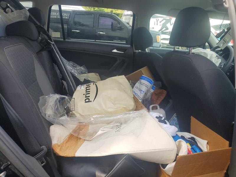 66860146 :رقم المزاد ، 3VV0B7AXXMM021070 vin ، 2021 Volkswagen Tiguan مزاد بيع