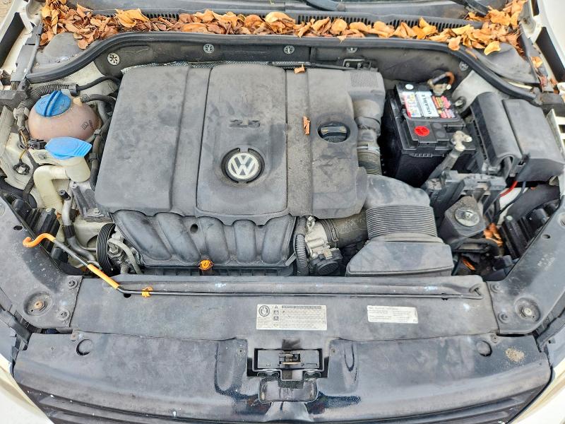 67407396 :رقم المزاد ، 3VWDX7AJ3DM396115 vin ، 2013 Volkswagen Jetta مزاد بيع