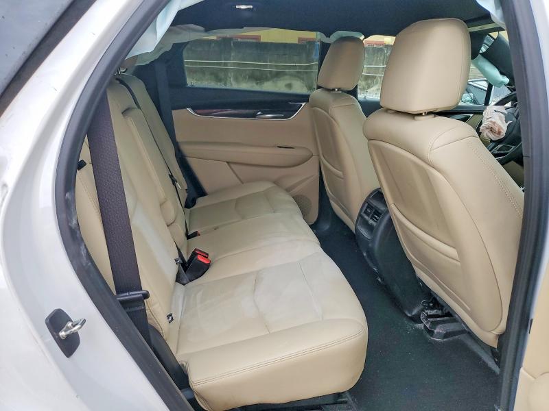69618376 :رقم المزاد ، 1GYKNARS6JZ244344 vin ، 2018 Cadillac Xt5 مزاد بيع