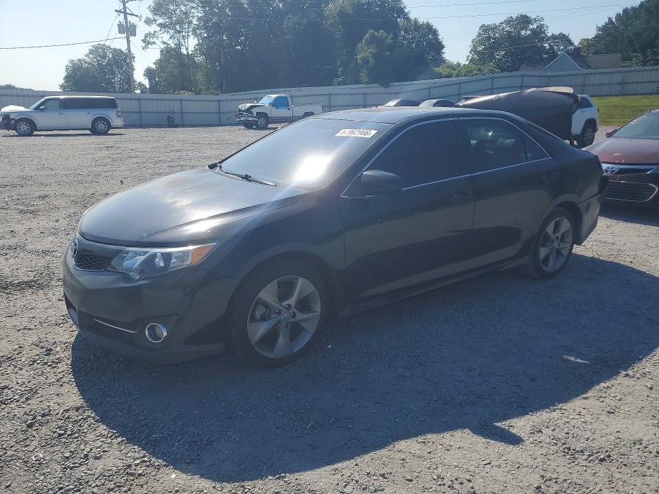 Auction sale of the 2014 Toyota Camry, vin: 4T1BF1FK6EU752786, lot number: 67062966