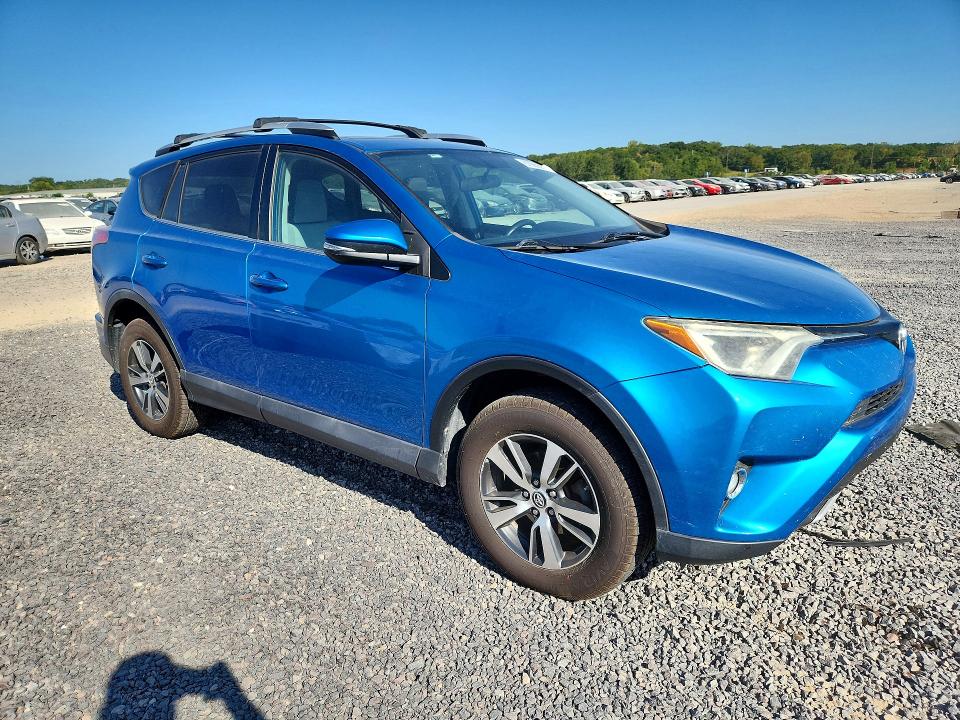 Продаж на аукціоні авто 2016 Toyota Rav4, vin: 2T3RFREV2GW507986, номер лоту: 67089566