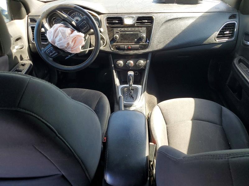 68819756 :رقم المزاد ، 1C3CCBAB4CN289573 vin ، 2012 Chrysler 200 مزاد بيع