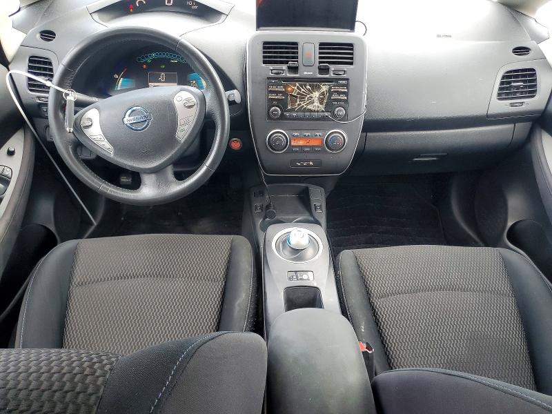 2015 Nissan Leaf მანქანა იყიდება აუქციონზე, vin: 1N4AZ0CPXFC309099, აუქციონის ნომერი: 70123396
