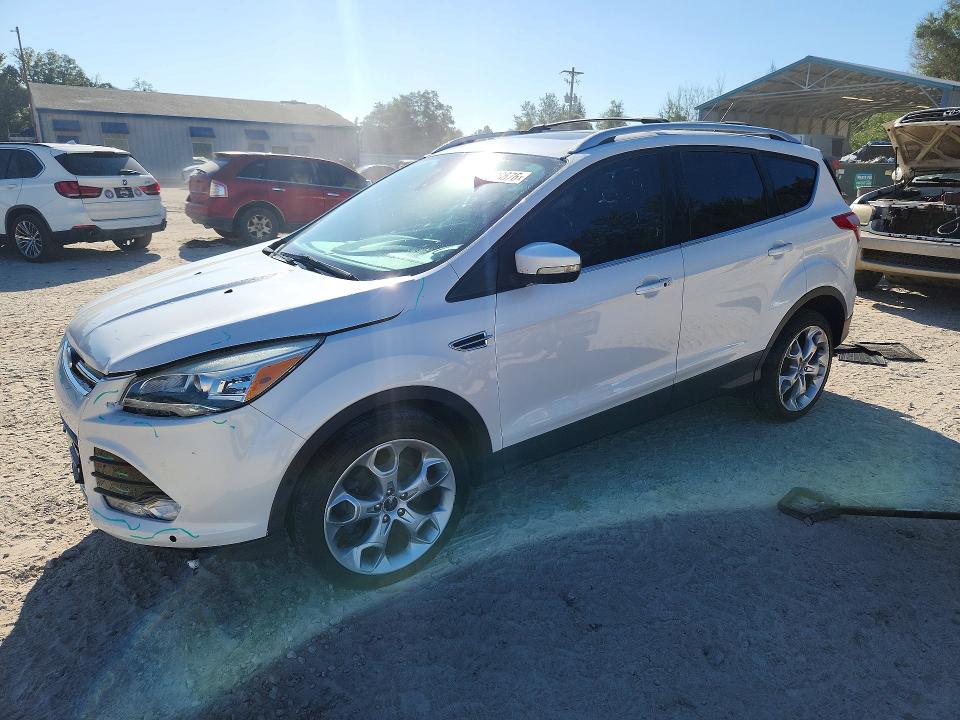 69308676 :رقم المزاد ، 1FMCU9J91DUC54748 vin ، 2013 Ford Escape مزاد بيع