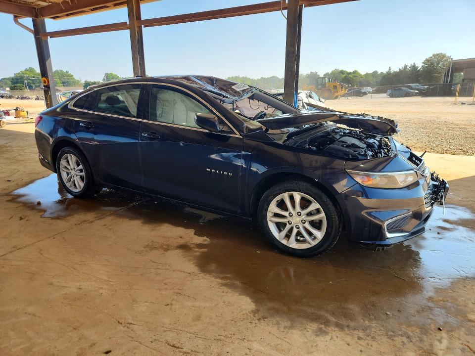 69625646 :رقم المزاد ، 1G1ZE5STXHF139759 vin ، 2017 Chevrolet Malibu مزاد بيع