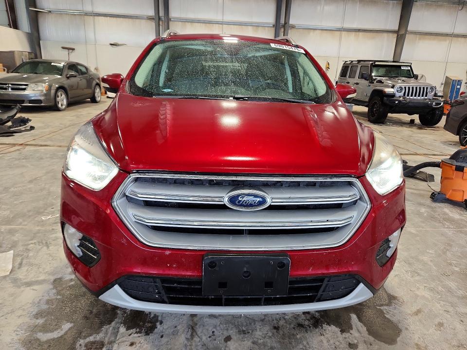Продажа на аукционе авто 2018 Ford Escape, vin: 1FMCU9J97JUB73880, номер лота: 69015476