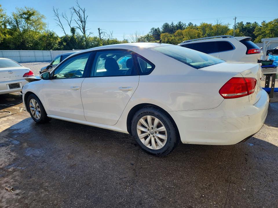 2012 Volkswagen Passat მანქანა იყიდება აუქციონზე, vin: 1VWAH7A35CC066445, აუქციონის ნომერი: 70057256