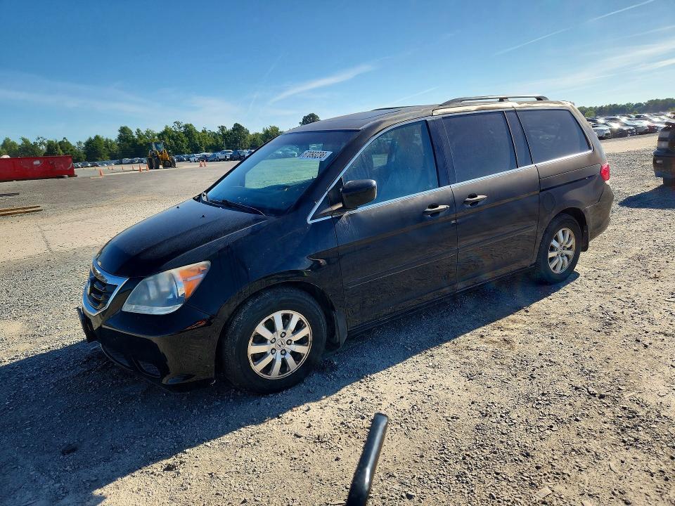 67093236 :رقم المزاد ، 5FNRL3H67AB007569 vin ، 2010 Honda Odyssey مزاد بيع