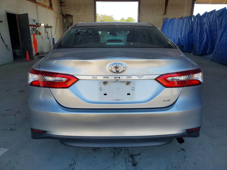 Auction sale of the 2018 Toyota Camry, vin: 4T1B11HK0JU647487, lot number: 70659476