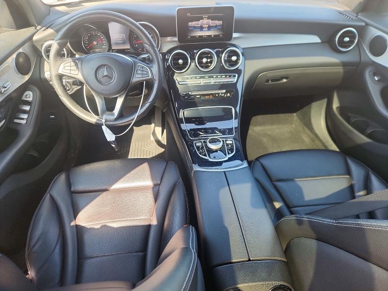 2017 Mercedes-benz Glc მანქანა იყიდება აუქციონზე, vin: WDC0G4KB3HF134831, აუქციონის ნომერი: 69060376