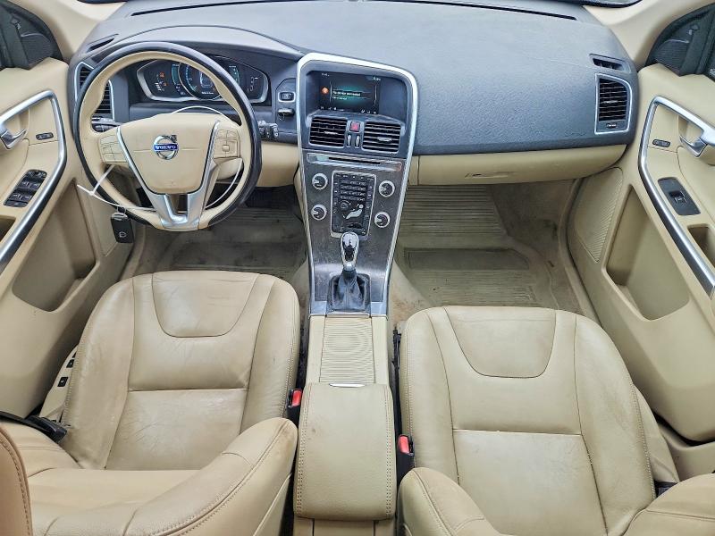 Продажа на аукционе авто 2016 Volvo Xc60, vin: YV4612RK8G2798976, номер лота: 70557136